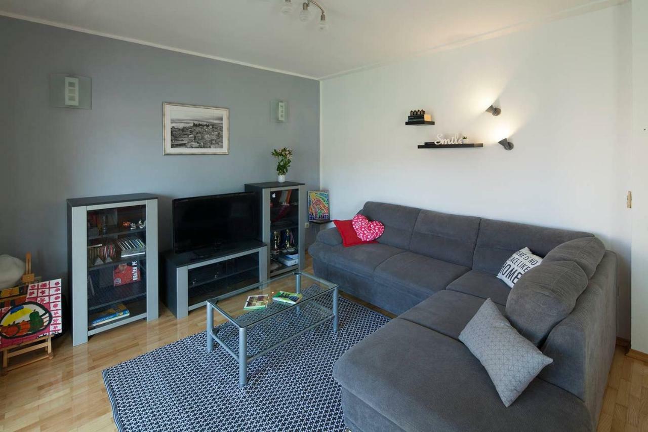 Superstar Apartment Жаборич Екстериор снимка